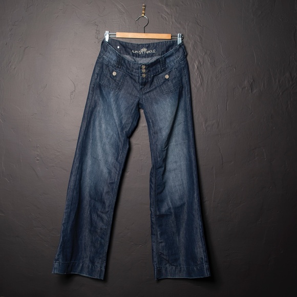 Almost Famous Boho Wide Leg Denim Slacks sz 7 - Picture 3 of 6